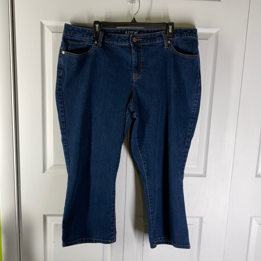 Cropped Flare Capri 18W